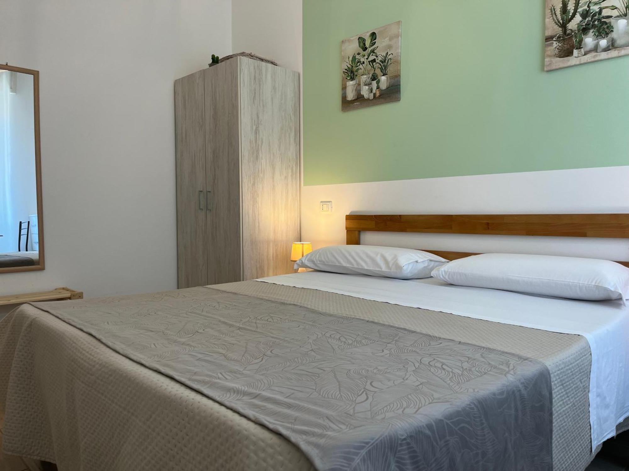 B&B Vento Aureo Rooms Milazzo Exterior foto