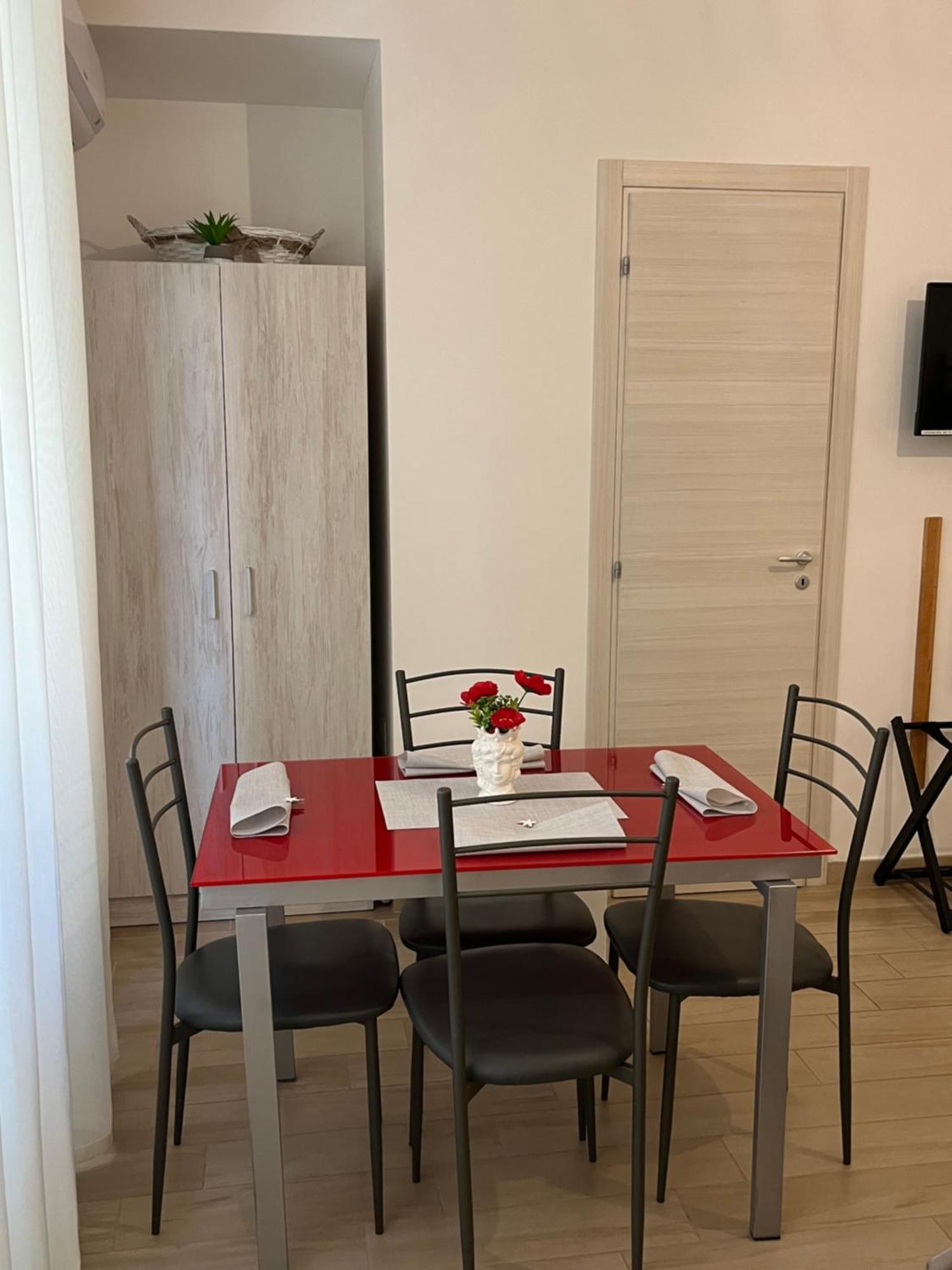 B&B Vento Aureo Rooms Milazzo Exterior foto